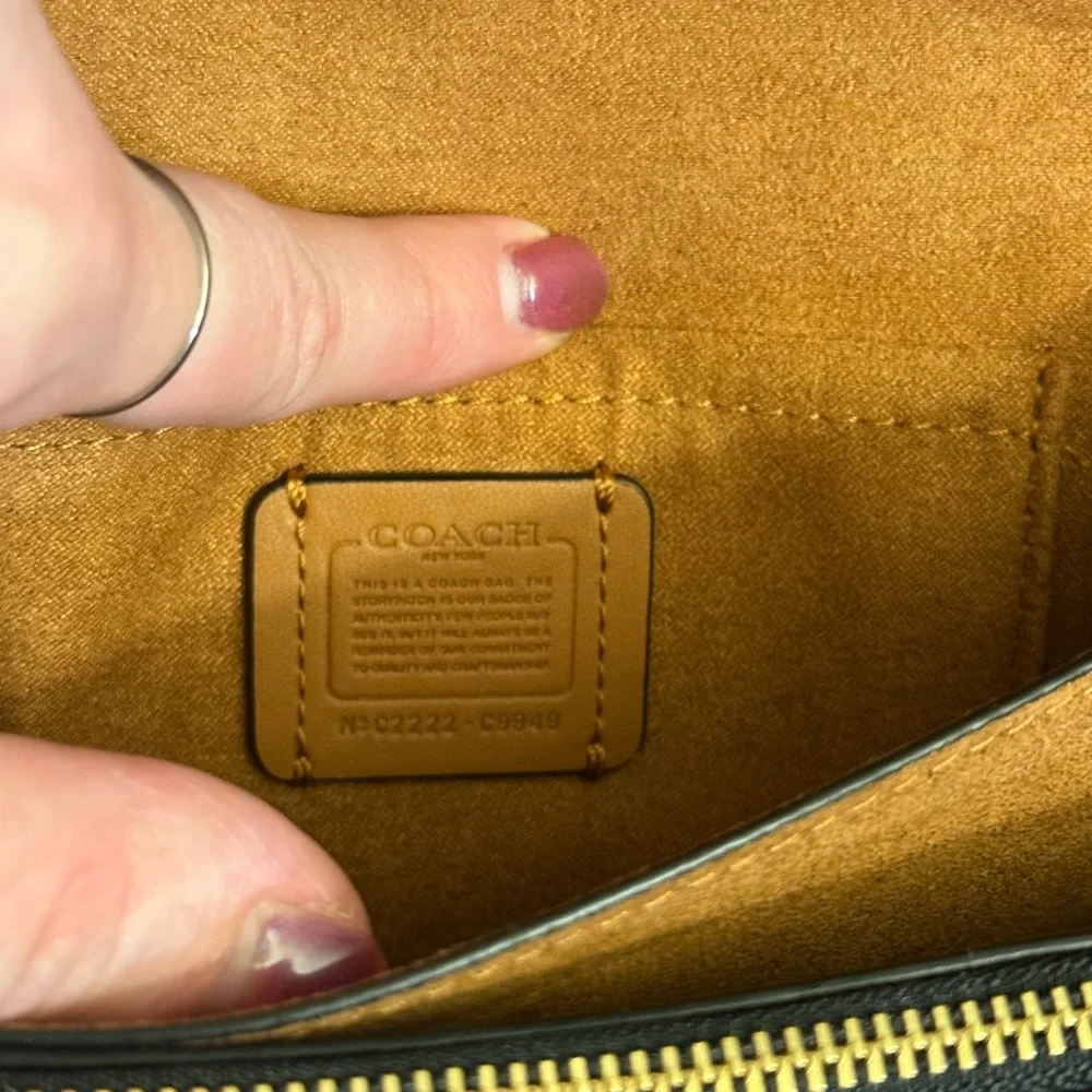 Coach Mini Klare Crossbody - Picture 2 of 7